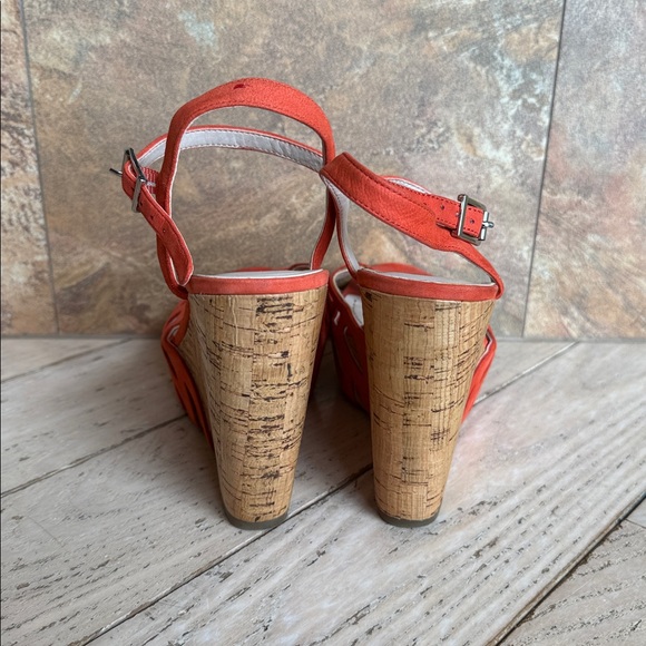 BCBGeneration Red Cutout Wedge Sandals - Picture 5 of 16